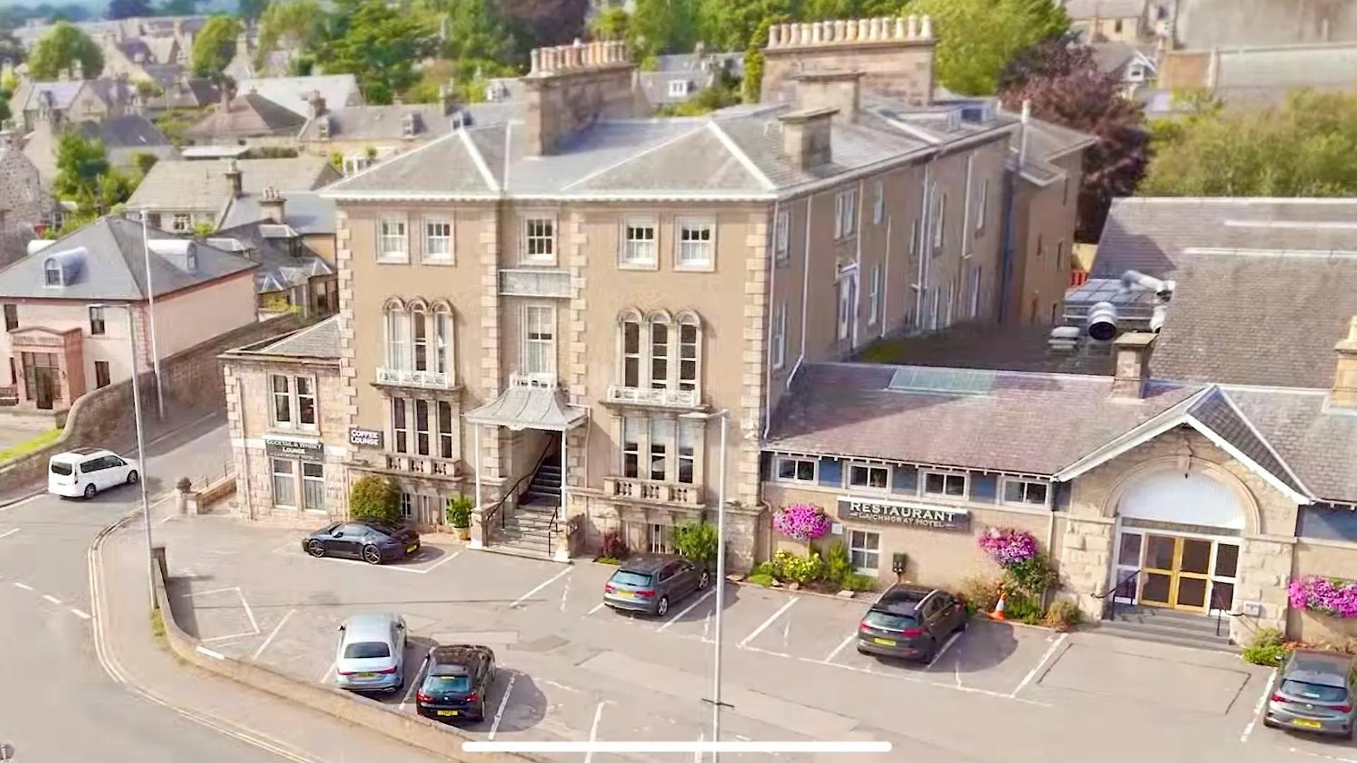 4 Romantic Hotels in Grampian Worth Booking as a Couple
