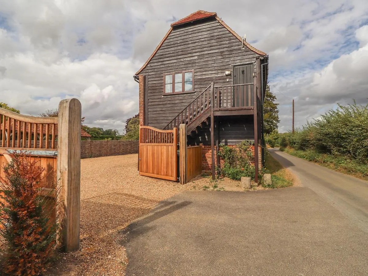 Where to Stay in Kent Downs: 6 Best Holiday Homes